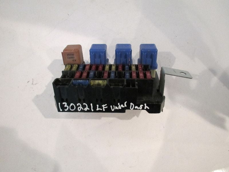 pre owned original part) fuse box 96 nissan altima under dash(pre owned original part) fuse box 96 nissan altima under dash r202969 walmart com